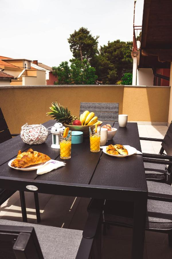 Apartmani Vuckovic Vodice Exteriér fotografie