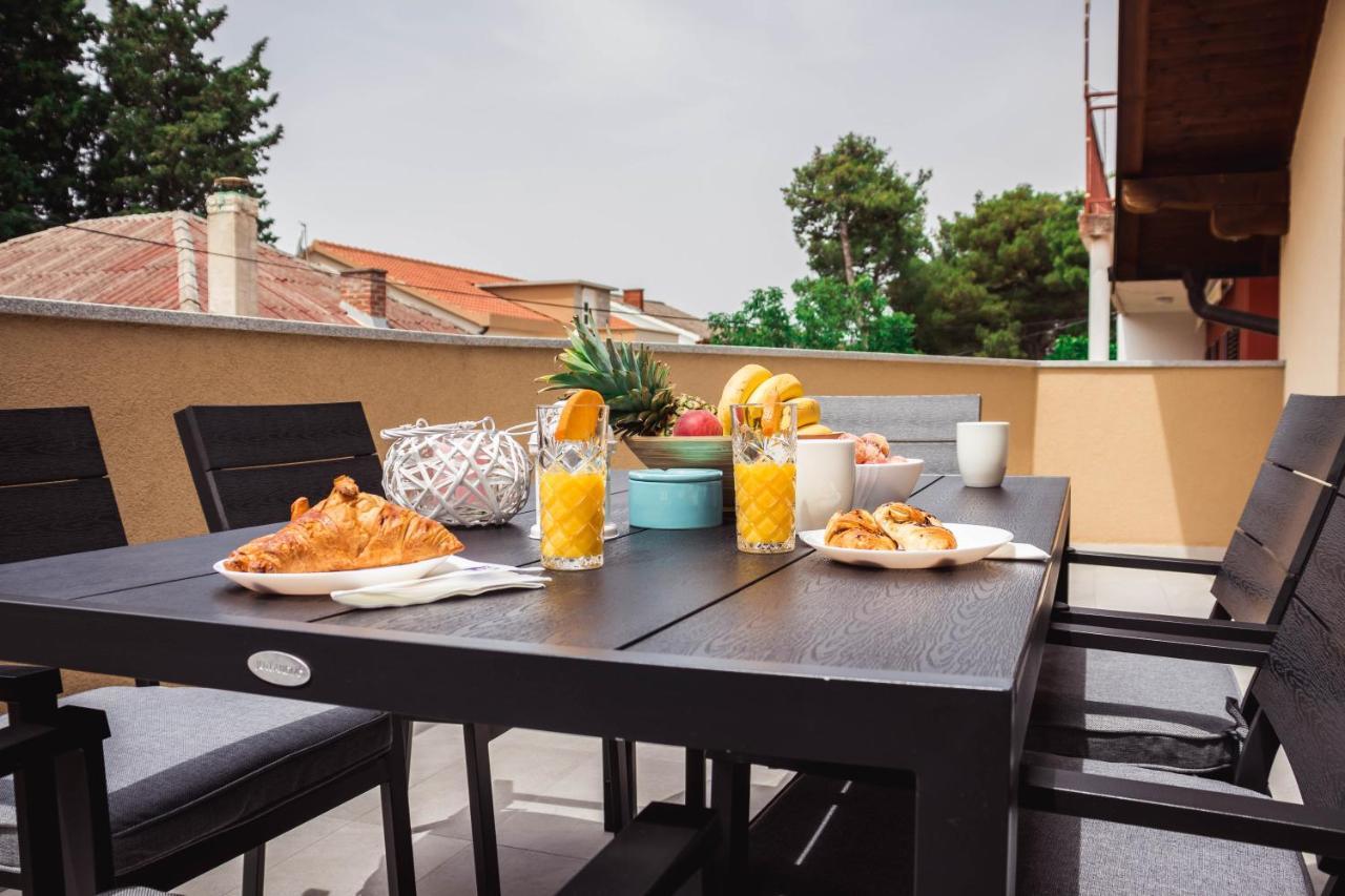 Apartmani Vuckovic Vodice Exteriér fotografie
